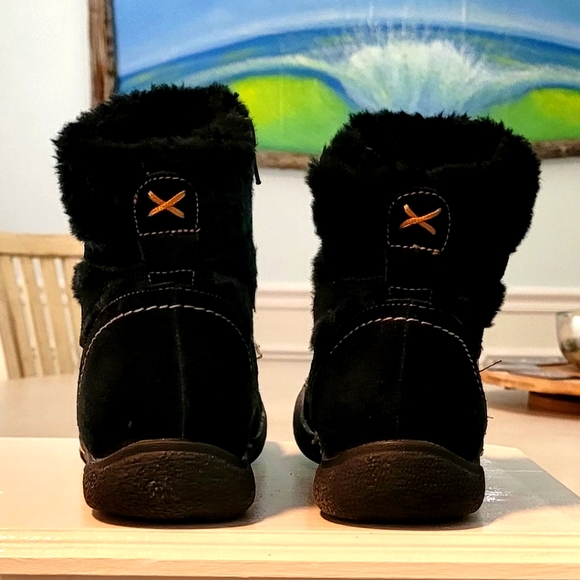 Women's Bare Traps Black Leanna suede, faux fur leather boots NWT,  Sz 10 M - Picture 2 of 7